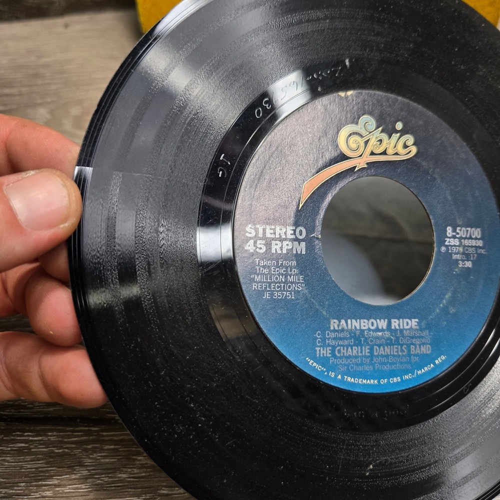 Charlie Daniels Band The Devil Went Down To Georgia 1979 Epic 7" 45 RPM 8-50700